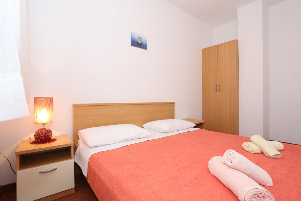 Bed&Breakfast Nada プリヴラカ 部屋 写真