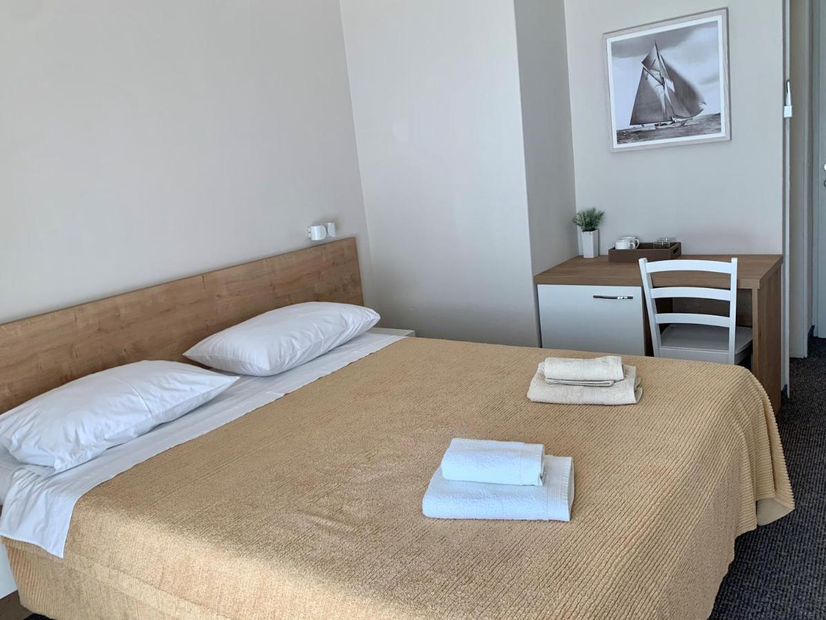 Bed&Breakfast Nada プリヴラカ エクステリア 写真
